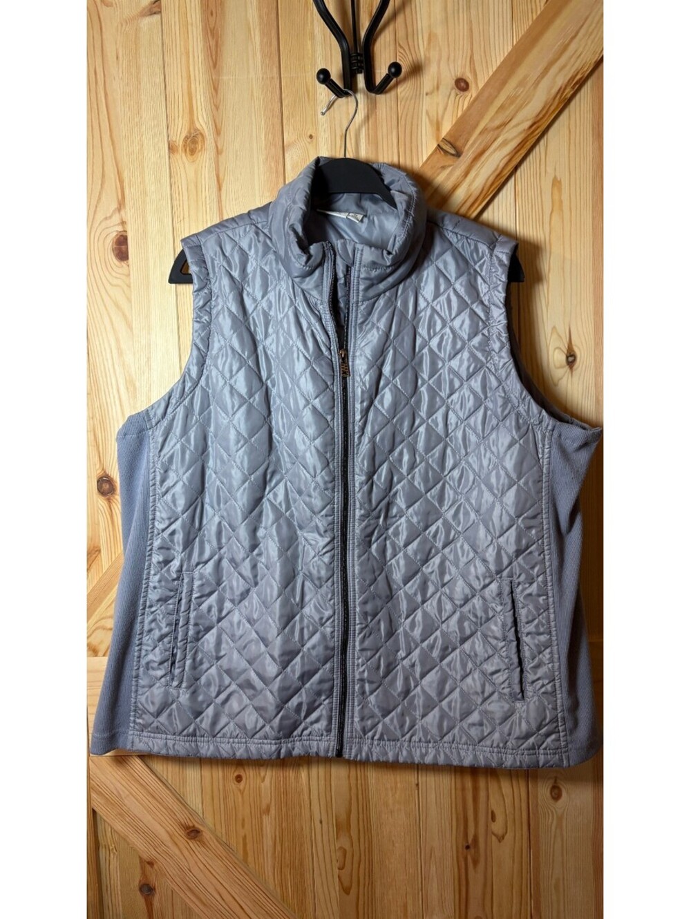 Kim Rogers Curvy 2X Quilted Sleeveless Vest Light Gray